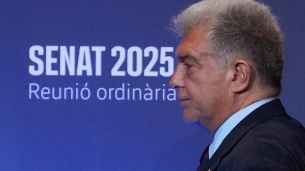 京海配资 西媒：出售VIP看台4200万欧到账+特狮离队，巴萨即可注册霍安