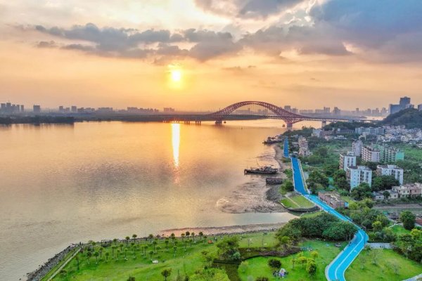 问道管理 长假收官！南沙滨海绿道成治愈返程焦虑“暖心驿站”